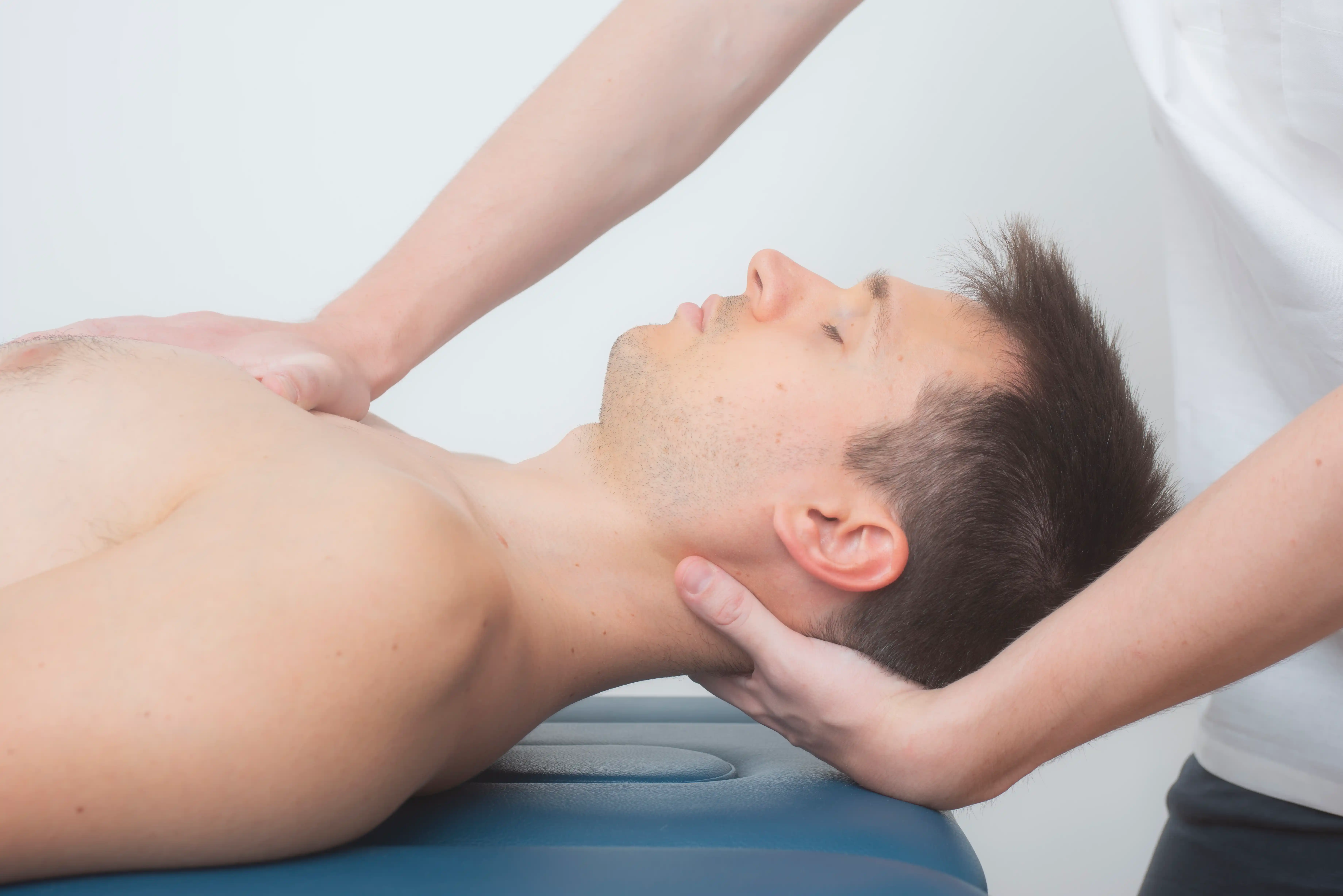 Trattamento osteopatico cervicale